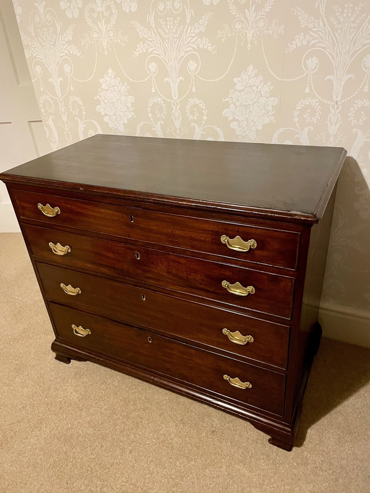 18th Century Chest Of Drawers Of Small Proportions