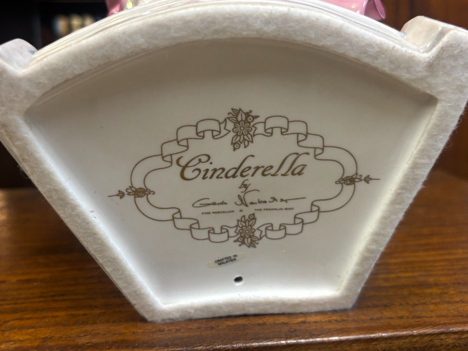 photo for sale Vintage Franklin Mint 1988 Cinderella Princess Figurine By Gerda Neubacher