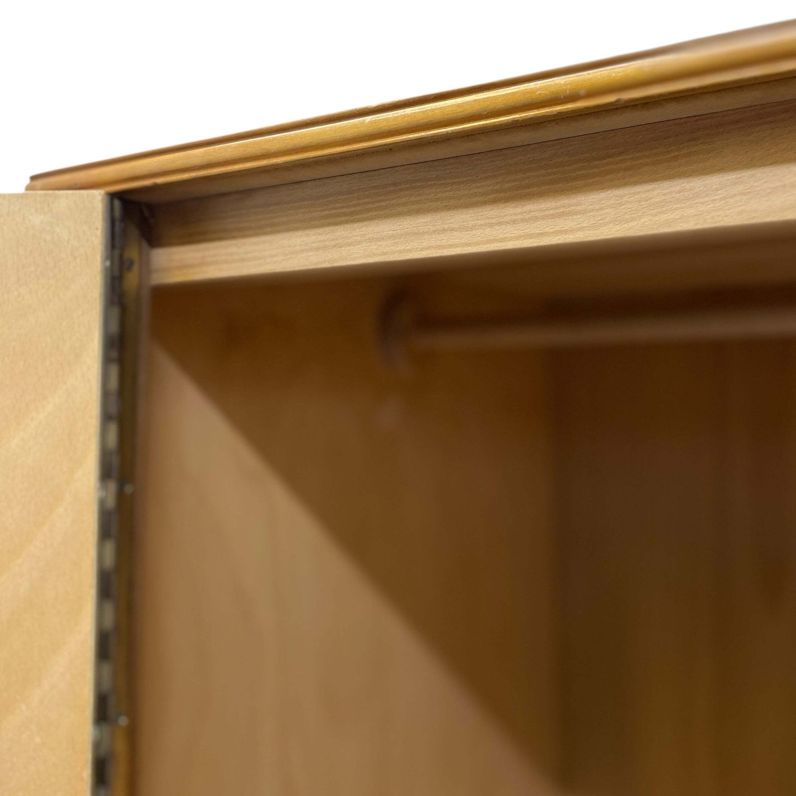 Wardrobe Cumbrae Furniture By Morris Of Glasgow photo vinterior