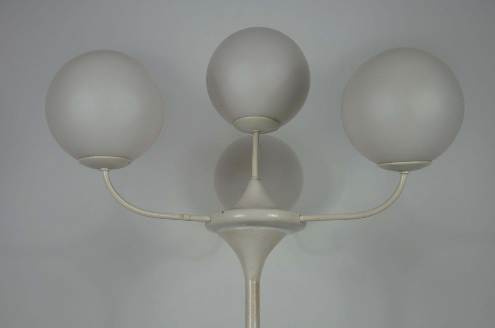 Midcentury White 4 Arm Space Age Floor Lamp By Max Bill For Temde 1960s photo Lighting
