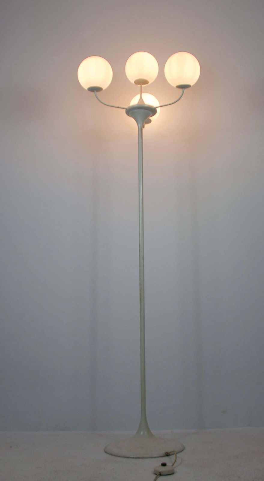 photo furniture Midcentury White 4 Arm Space Age Floor Lamp By Max Bill For Temde 1960s