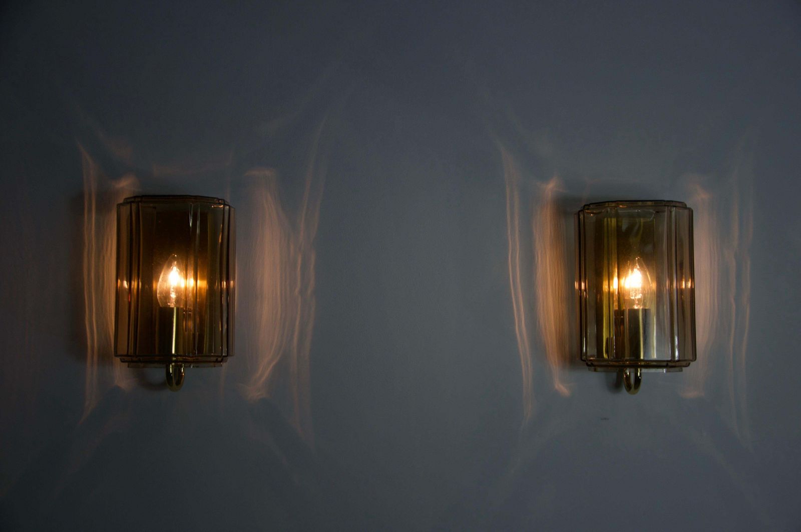 photo vinterior Pair Of Brass And Glass Wall Lamps By Glashütte Limburg, 1960s