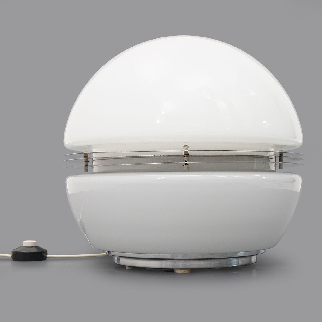 White Glass Table Lamp By Enrico Tronconi For Tronconi, 1970s photo furniture