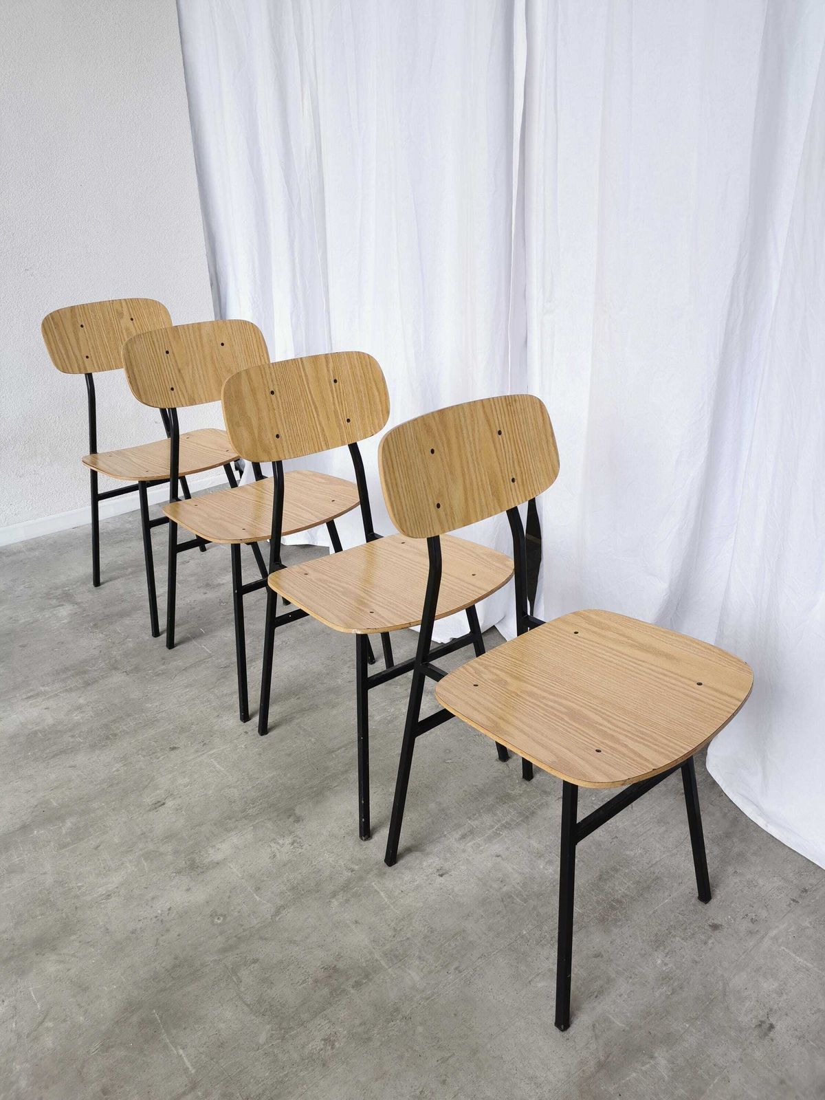 Set Of 4 Vintage School Chairs / Retro Light Brown Wooden Dining Chair / Metal Base / Stol Kamnik Yugoslavia 1970s / Mid Century Dine Bistro photo vintage