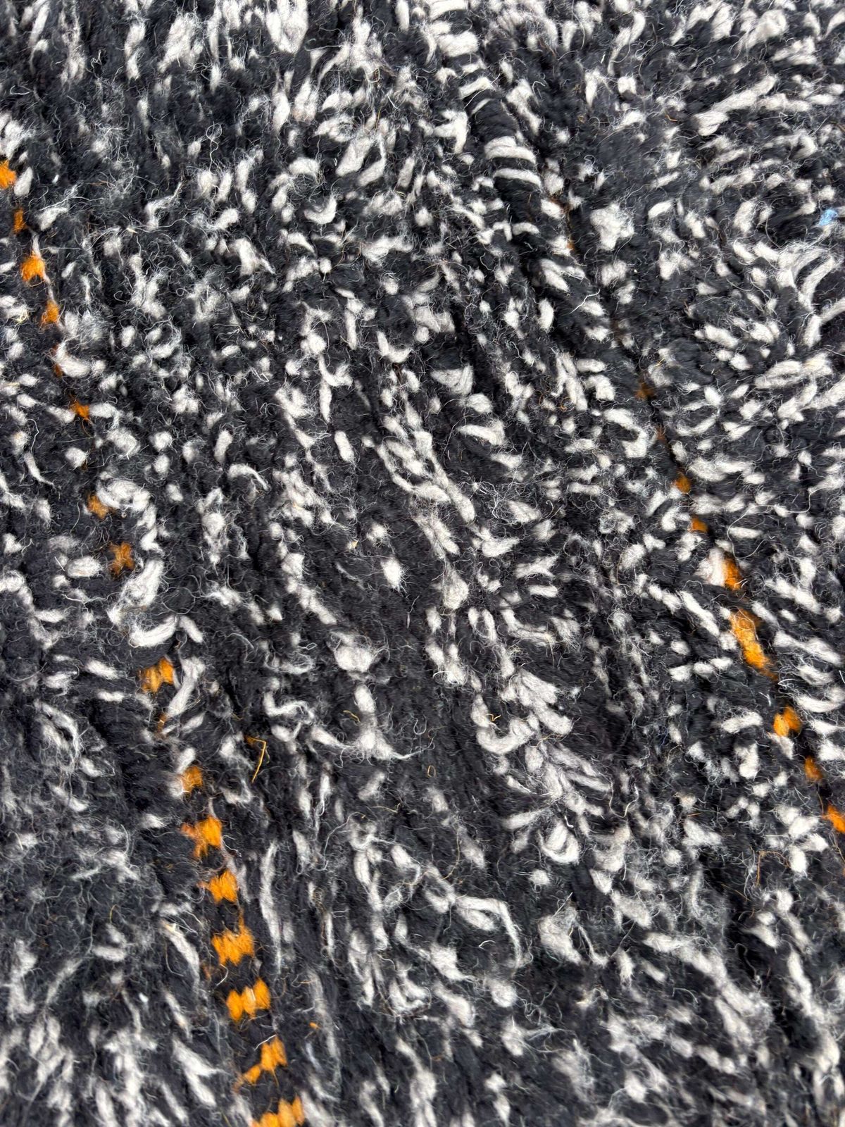 Black & Yellow Moroccan Mrirt Wool Rug 190x250 Cm Handwoven Berber Carpet, Modern Geometric Wool Rug, Bold Artisanal Decor photo buy
