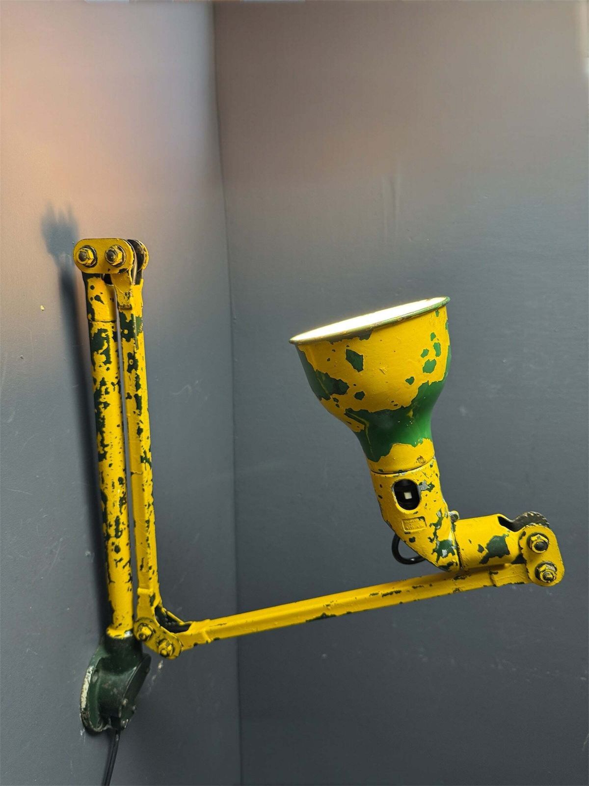 Large 1930s Industrial Wall Lamp By Mek Elek London photo buy