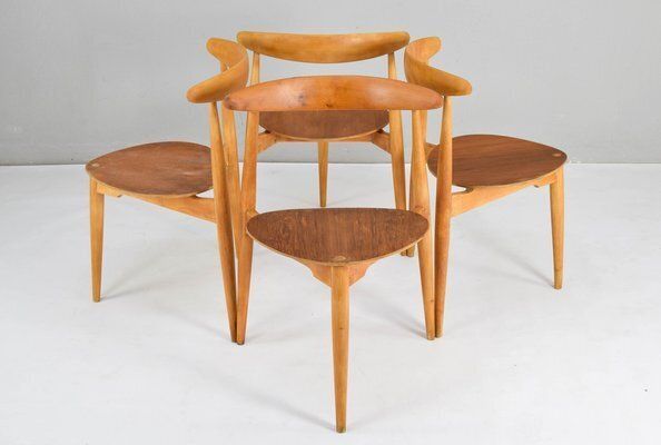 Fh4103 Heart Dining Chairs By Hans Wegner For Fritz Hansen, Denmark, 1950s, Set Of 4 photo for sale