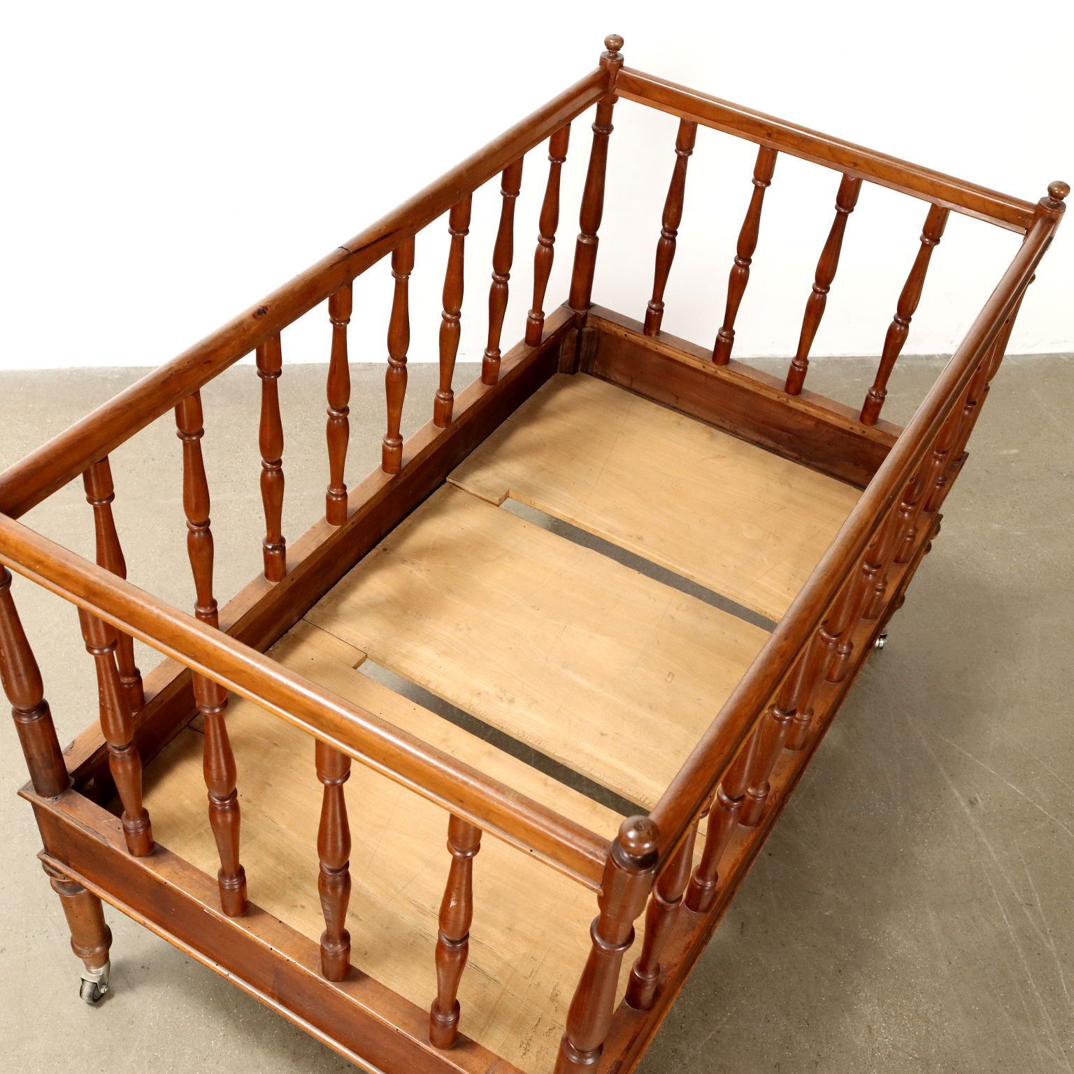 Antique Small Bed Umbertino Walnut Italy Late XIX Century photo for sale