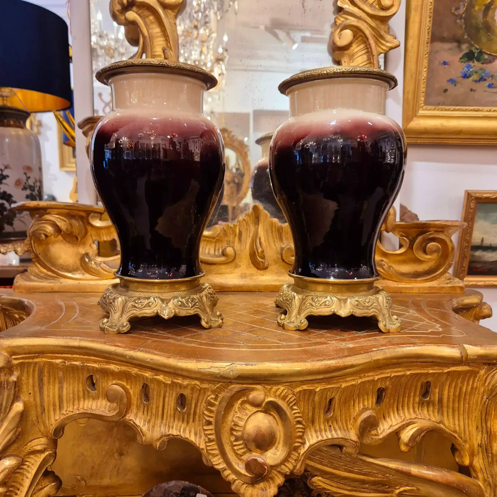 photo vinterior Pair Of Baluster Shaped Porcelain And Gilt Bronze Vases, 19th Century