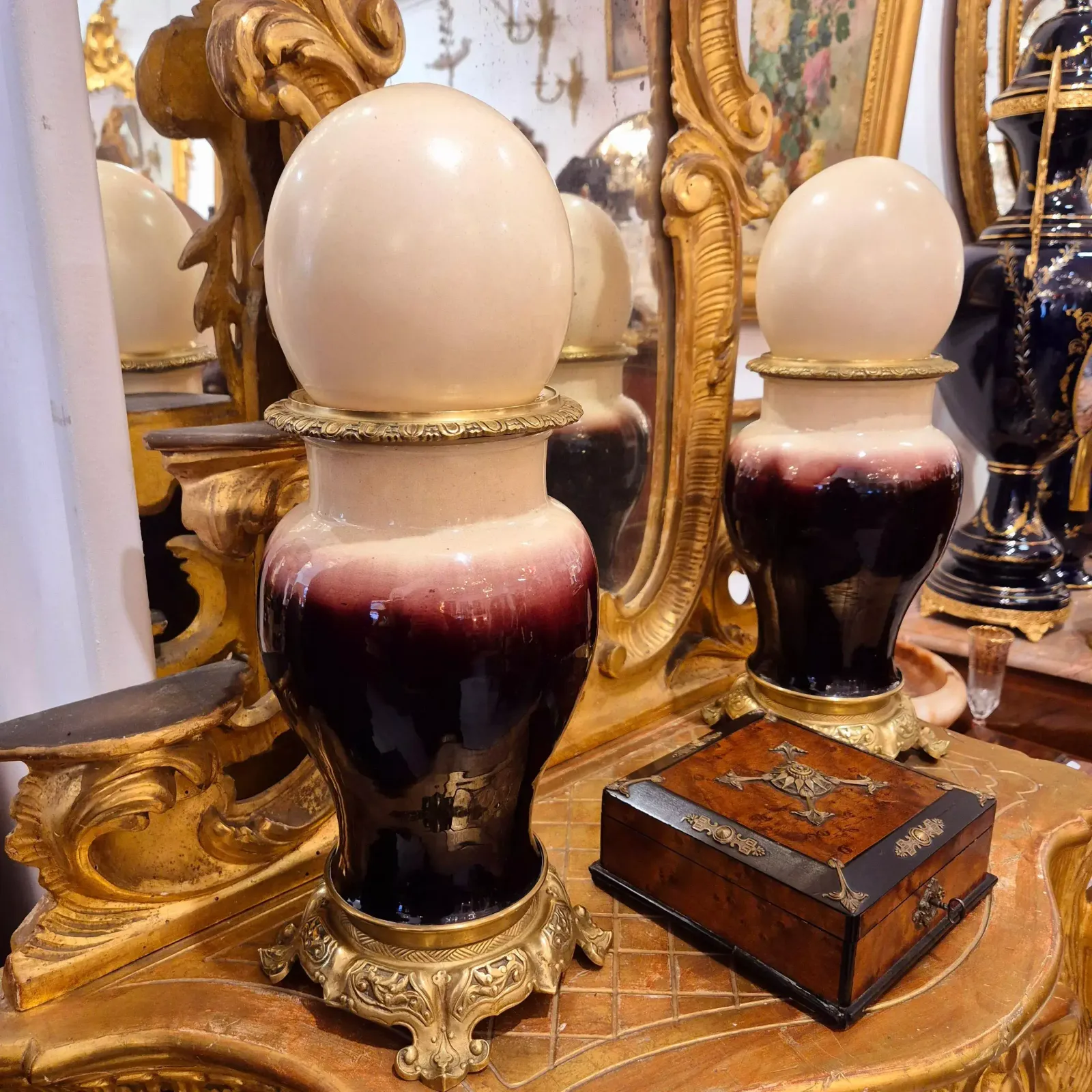 photo vintage Pair Of Baluster Shaped Porcelain And Gilt Bronze Vases, 19th Century
