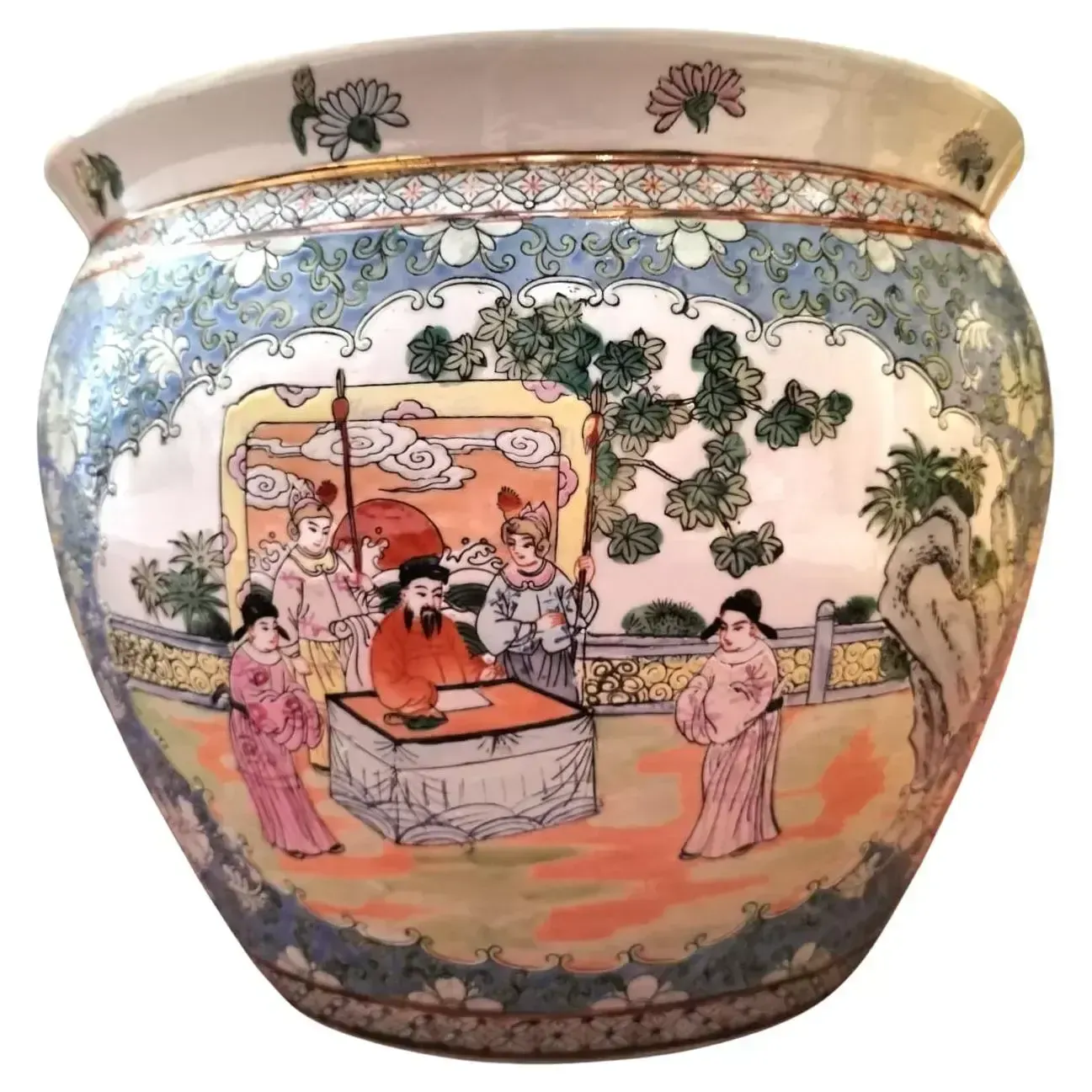 Home Decor 19th Century Aquarium Pot In Porcelain, China. photo
