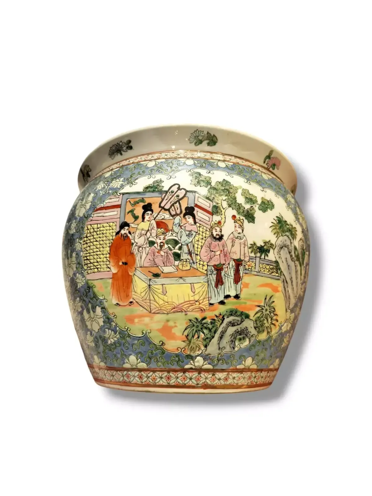 1522.0 19th Century Aquarium Pot In Porcelain, China. photo