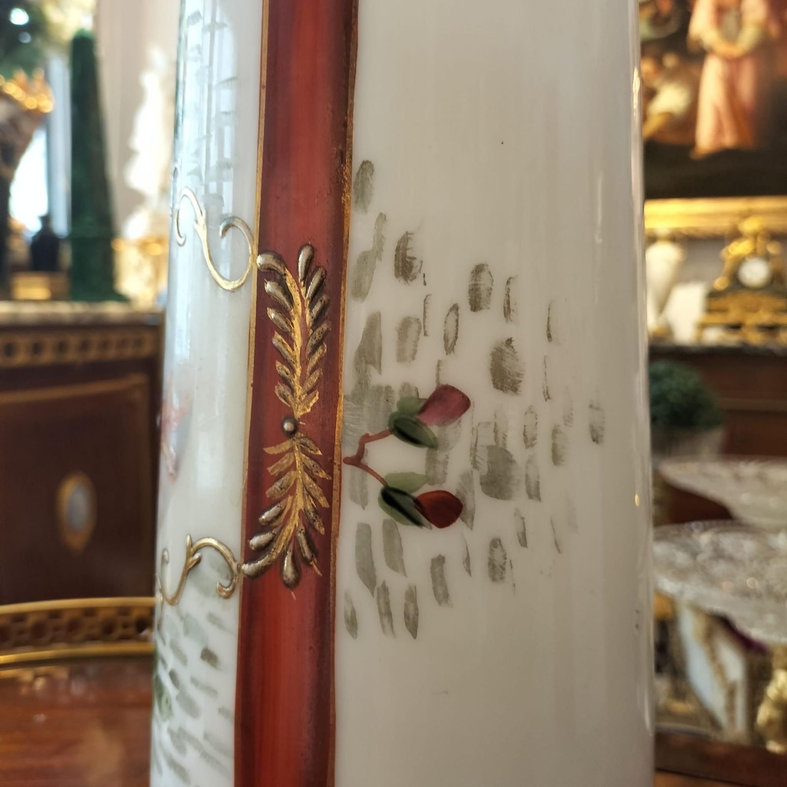 photo furniture Pair Of 19th Century Vases In Opaline Glass