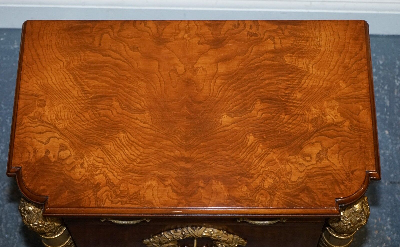 photo furniture Stunning Pair French Empire Style Gold Detailed Burr Walnut Bedsides Nightstands