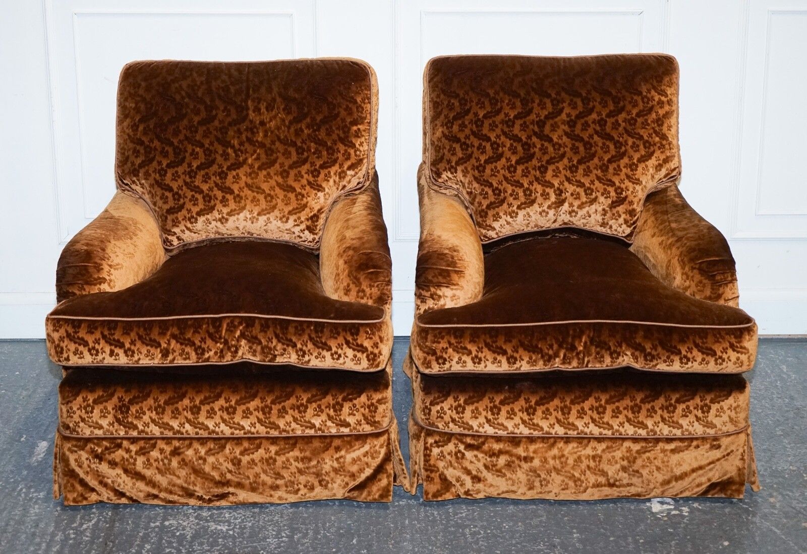 Vintage Pair Custom Made Brown Gold Velvet Connaught Armchairs By Dudgeon London photo for sale