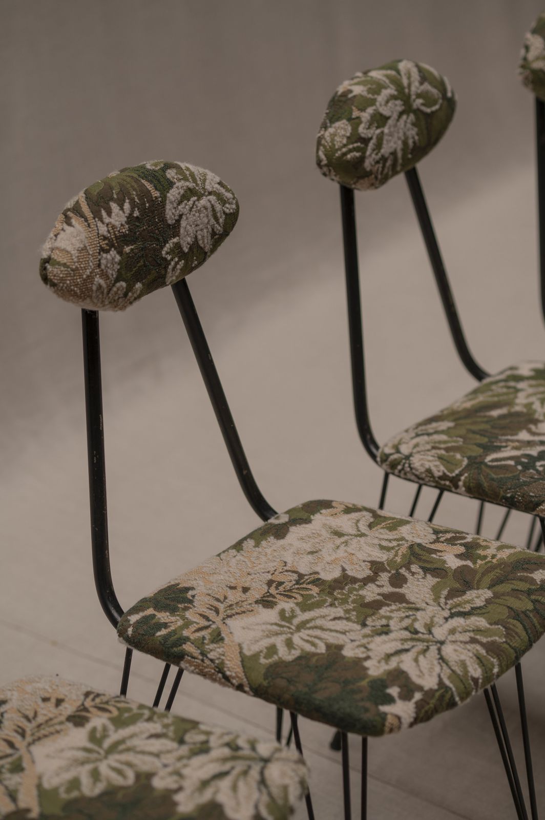 Italian Set Of Mid Century Dining Chairs, 1960s photo vinterior