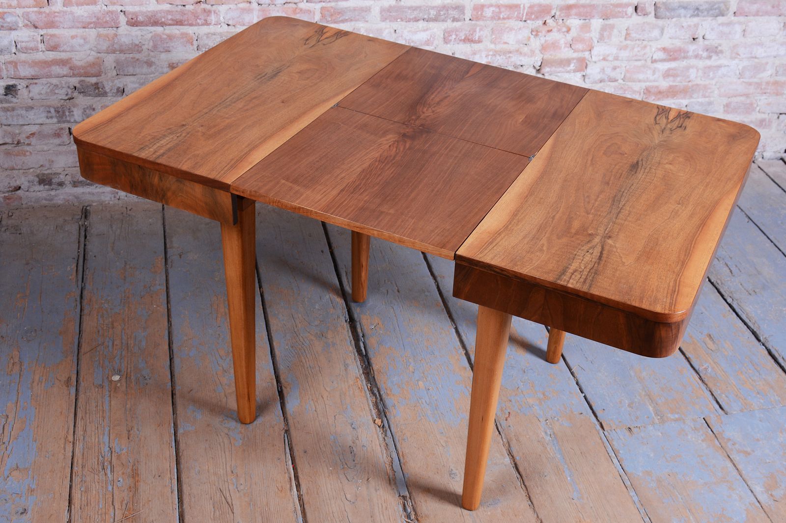 Extendable Art Deco Dining Table, By Jindřich Halabala, Up Závody, Czech, 1940s photo Furniture