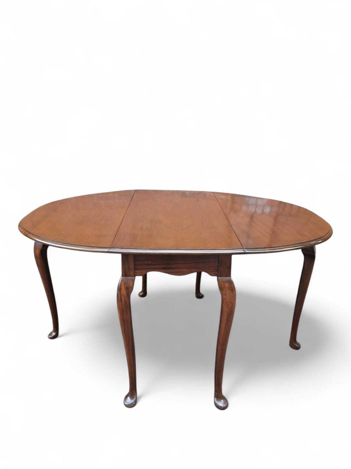 Antique Victorian Mahogany Drop Leaf Table / English 19th Century / Seats 4 8 photo furniture