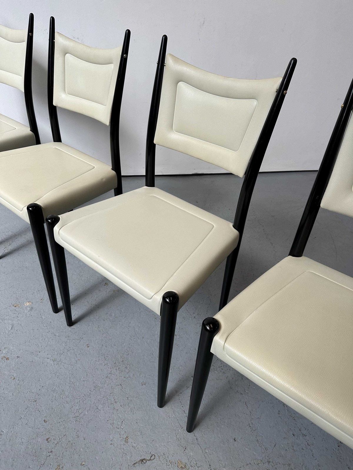 Vintage Set Of Four G Plan Tola Librenza Chairs By E. Gomme. Gio Ponti. Danish Retro Mid Century photo 395.0