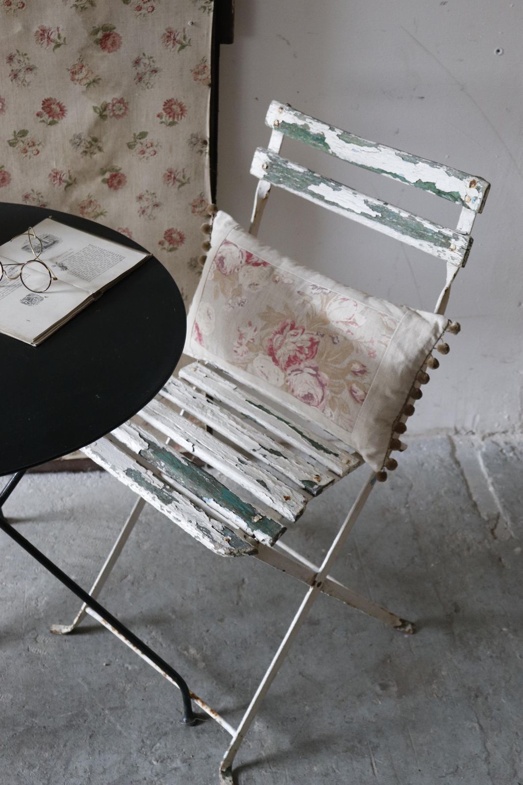 Pair Of Green And White Vintage French Slatted Folding Cafe Or Garden Chairs photo Garden Furniture