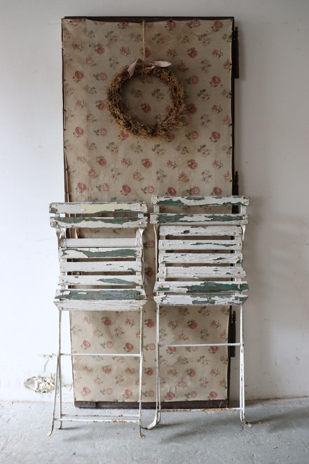 photo furniture Pair Of Green And White Vintage French Slatted Folding Cafe Or Garden Chairs