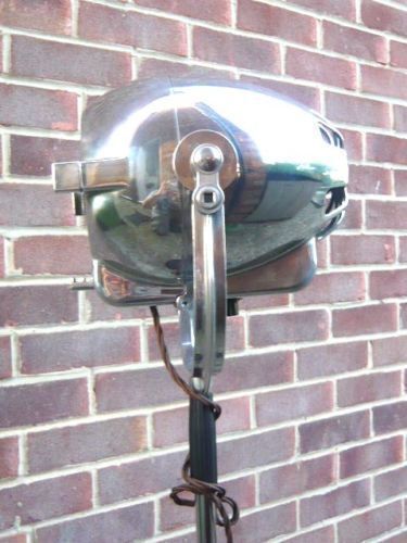 Vintage Strand Electric British Theatre Film Spot Light Antique Studio Industrial Floor Standard Lamp Mid 20th Century photo vinterior
