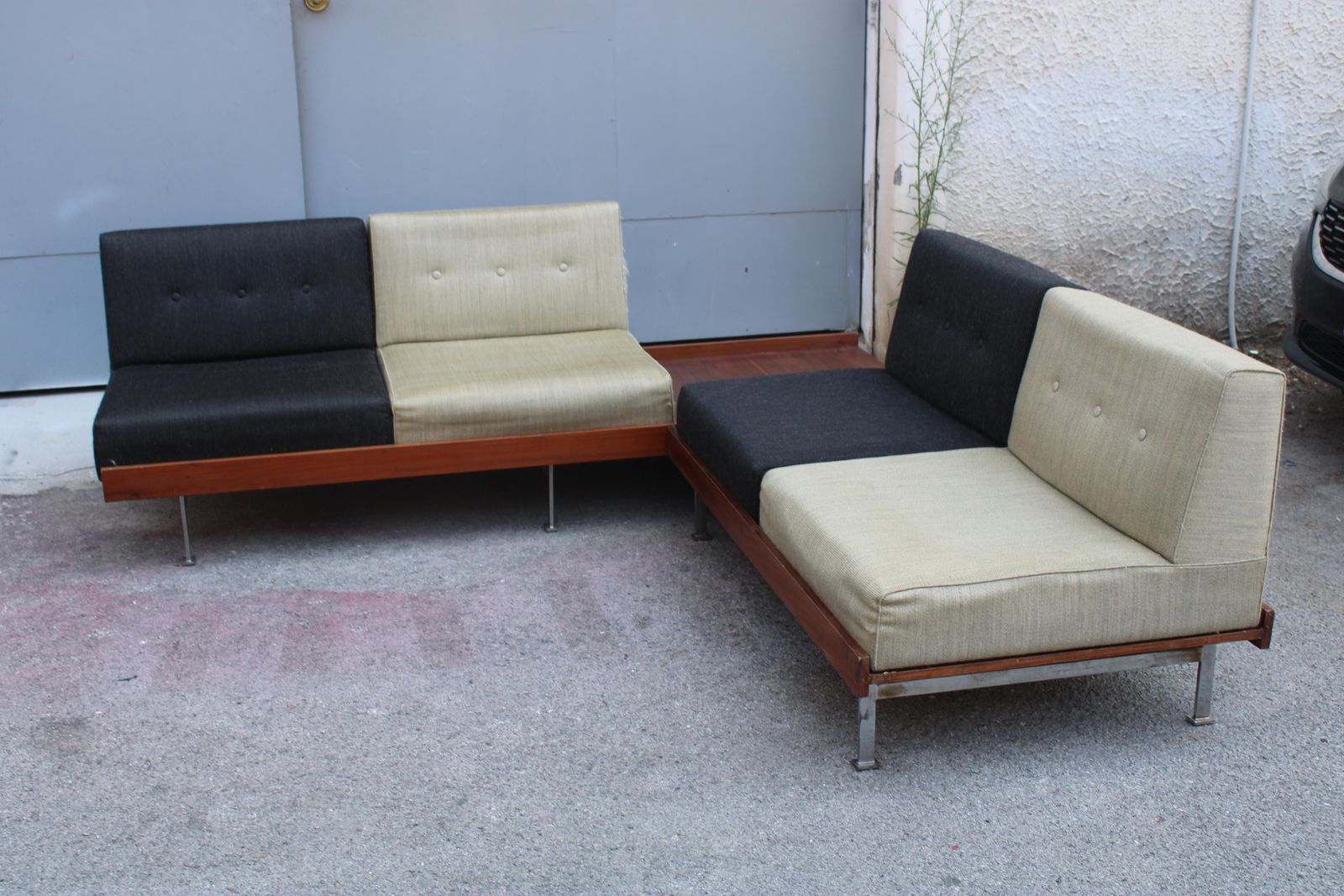 photo vinterior Saporiti George Nelson Herman Miller Style 1950 Italia Modular Sofa