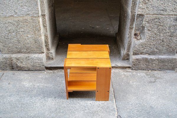 Crate 6 Beuken Salontafel Van Gerrit Thomas Rietveld Voor Cassina, Jaren 1980 photo for sale
