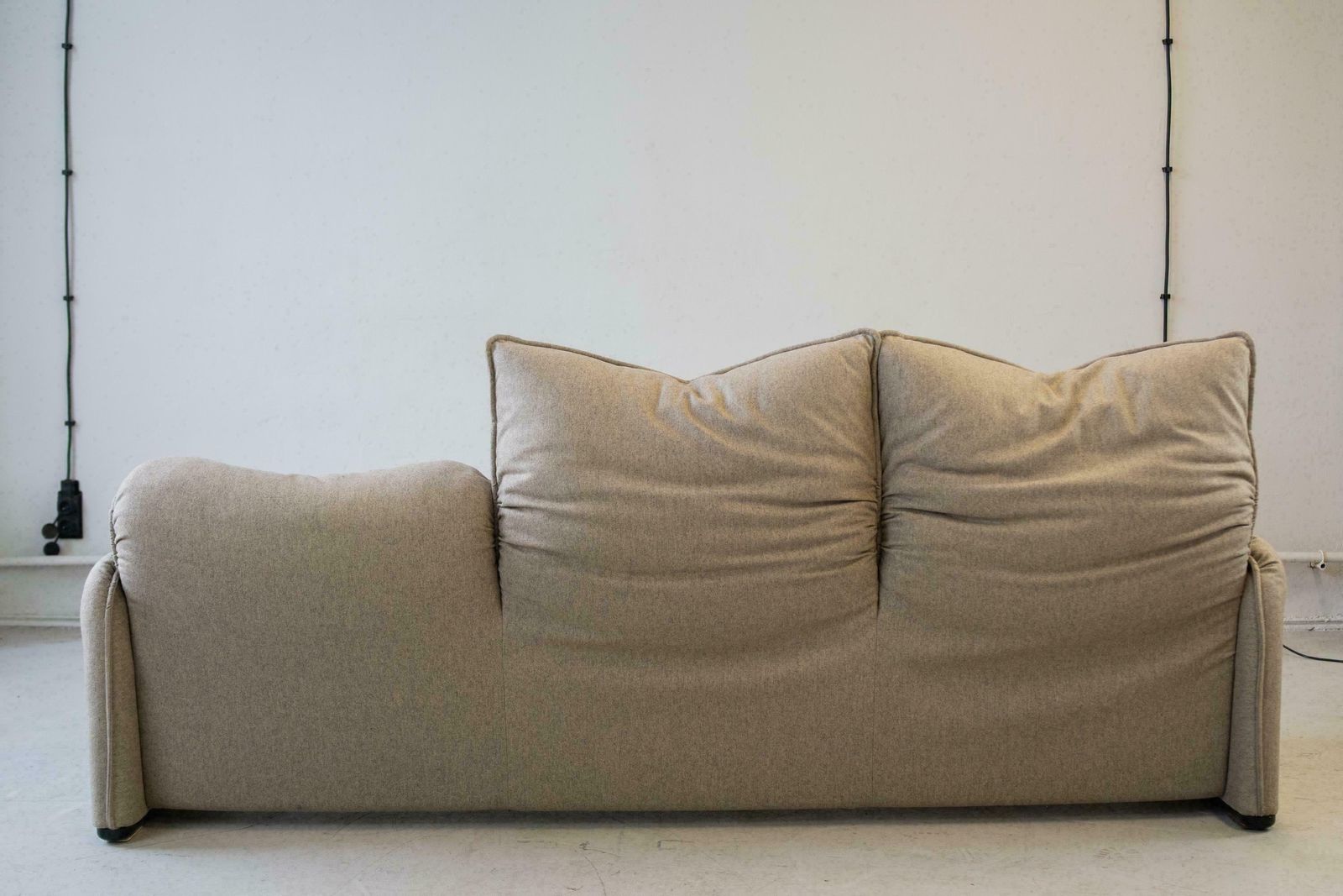 photo for sale Sofa Maralunga By Vico Magistretti For Cassina