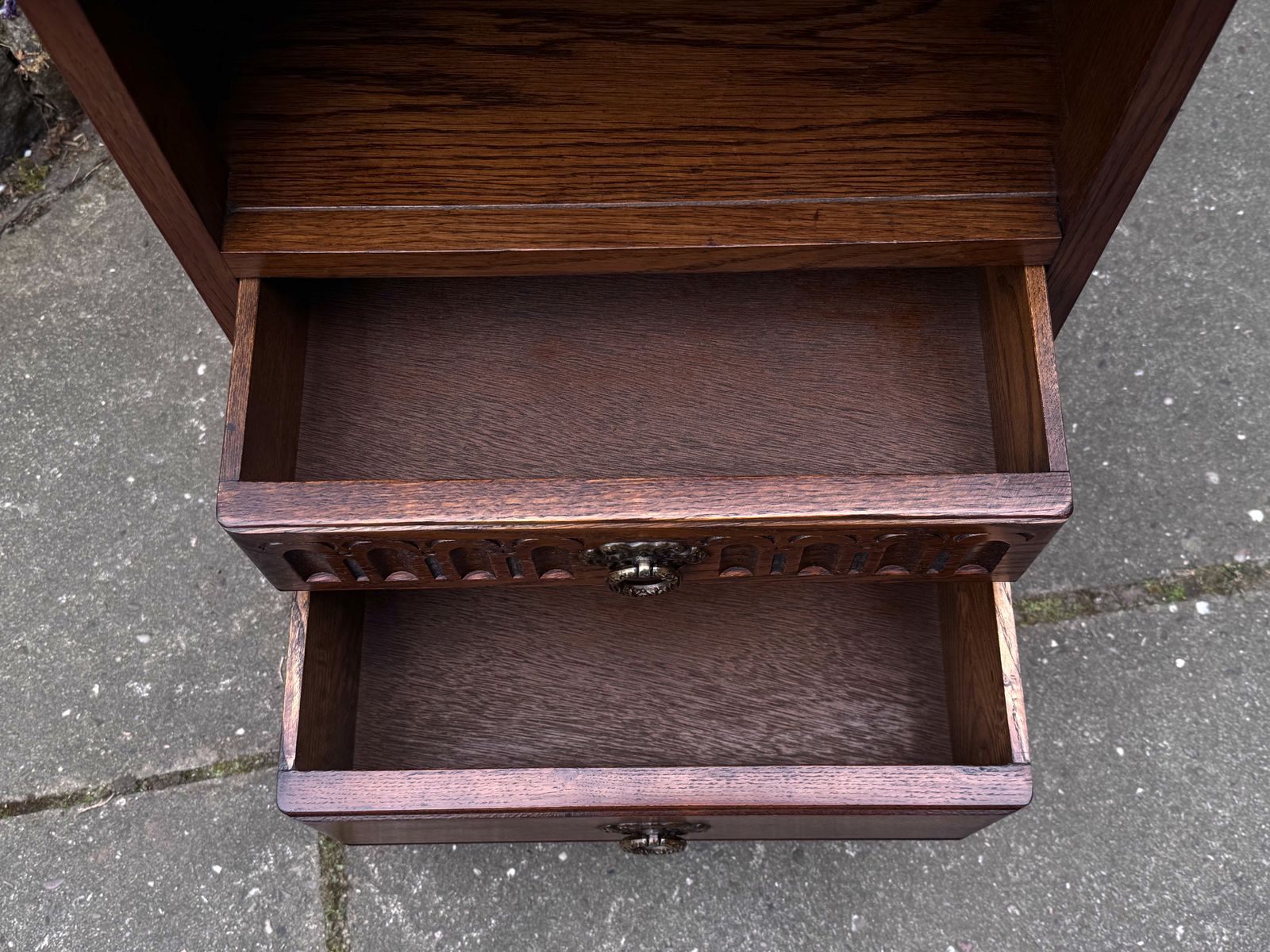 Furniture A Matching Pair Of Wood Brothers Old Charm Light Oak Bedside Cabinets / Tables / Nightstands photo