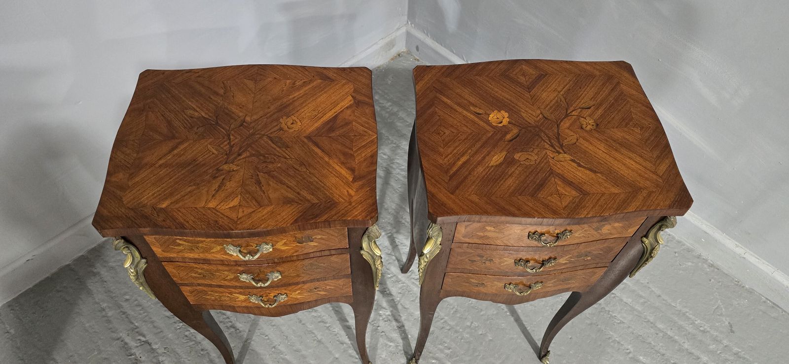 Top Quality Pair French Bedside Lamp Chests photo vinterior