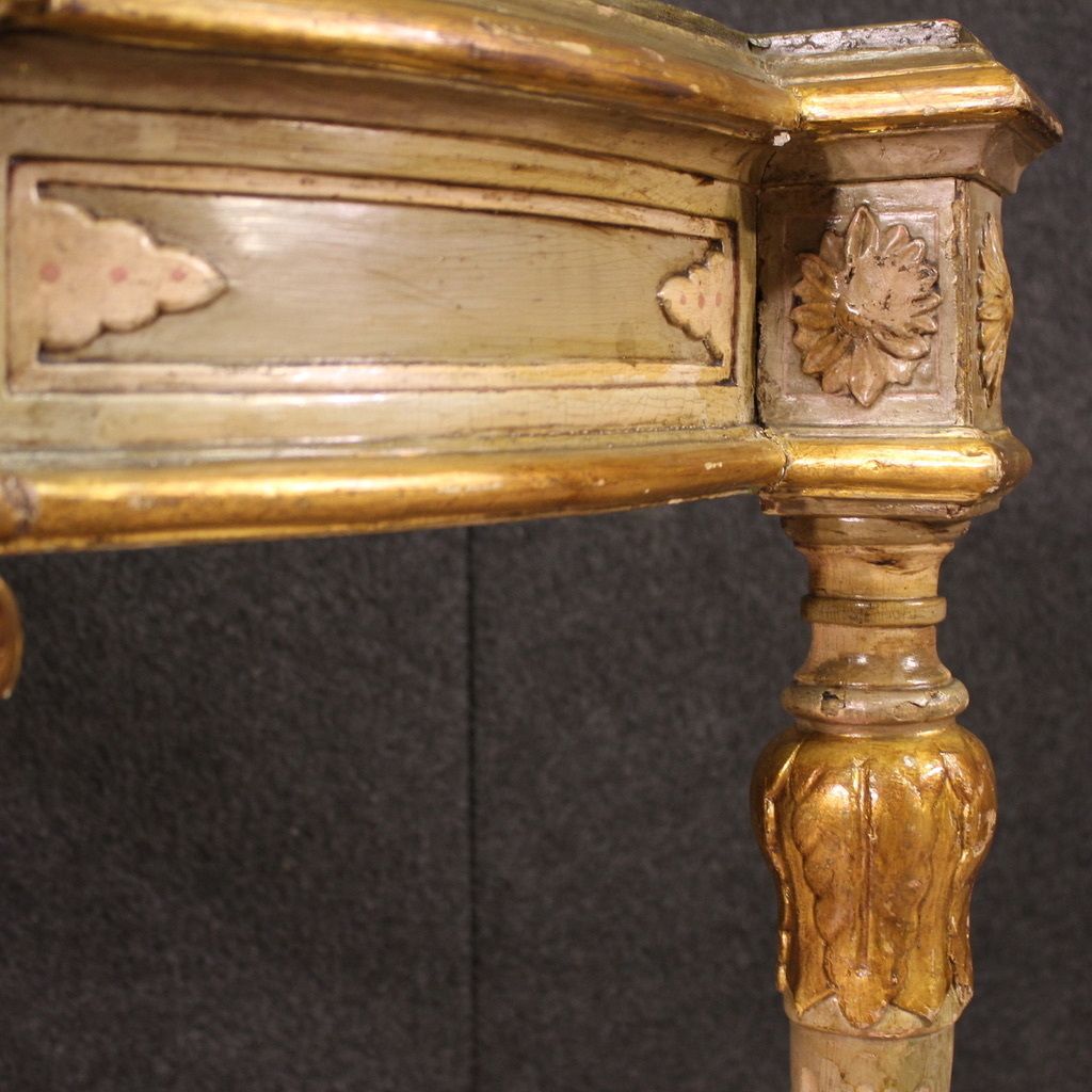20th Century Italian Lacquered Corner Cabinet In Louis XVI Style photo for sale