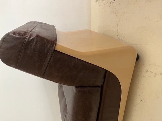 Brown Armchair In Fiberglass Shell photo 1537.0
