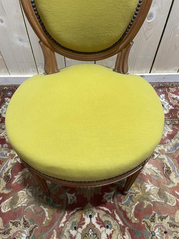 Suite De 4 Chaises Médaillons De Style Louis XVI Laine Jaune photo vintage