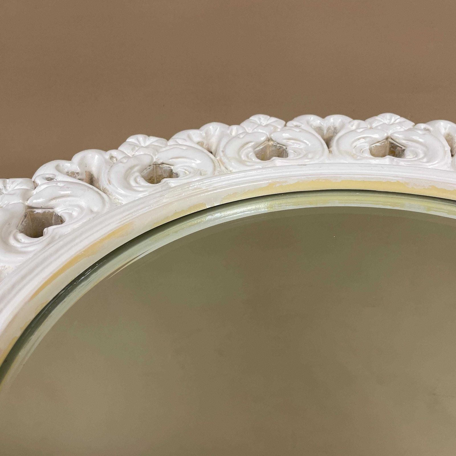 Vintage White Plaster Wall Mirror Medium Round Circle Ornate Detailed Frame Vanity Dressing Room Antique Bedroom Hallway photo Home Decor
