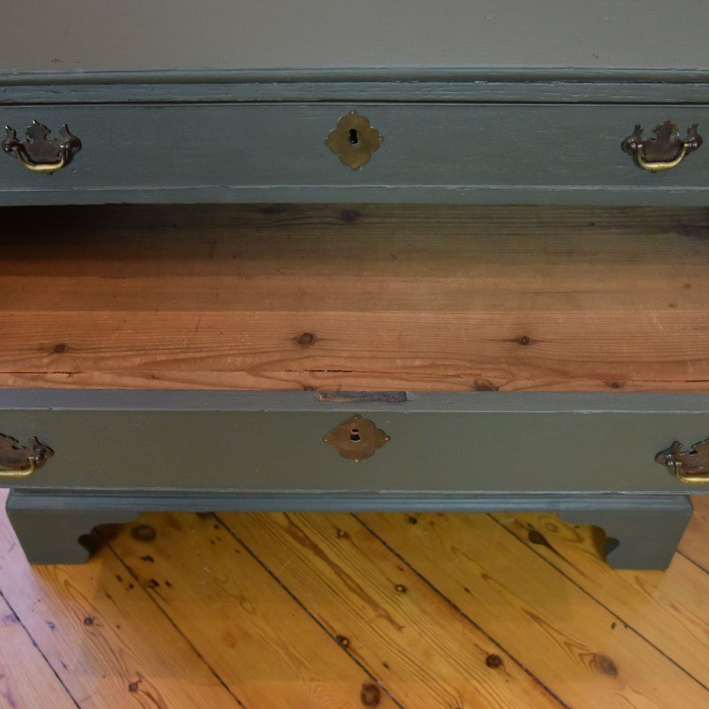 Georgian Bureau With Fitted Interior And Later Exterior And Interior Paint photo buy