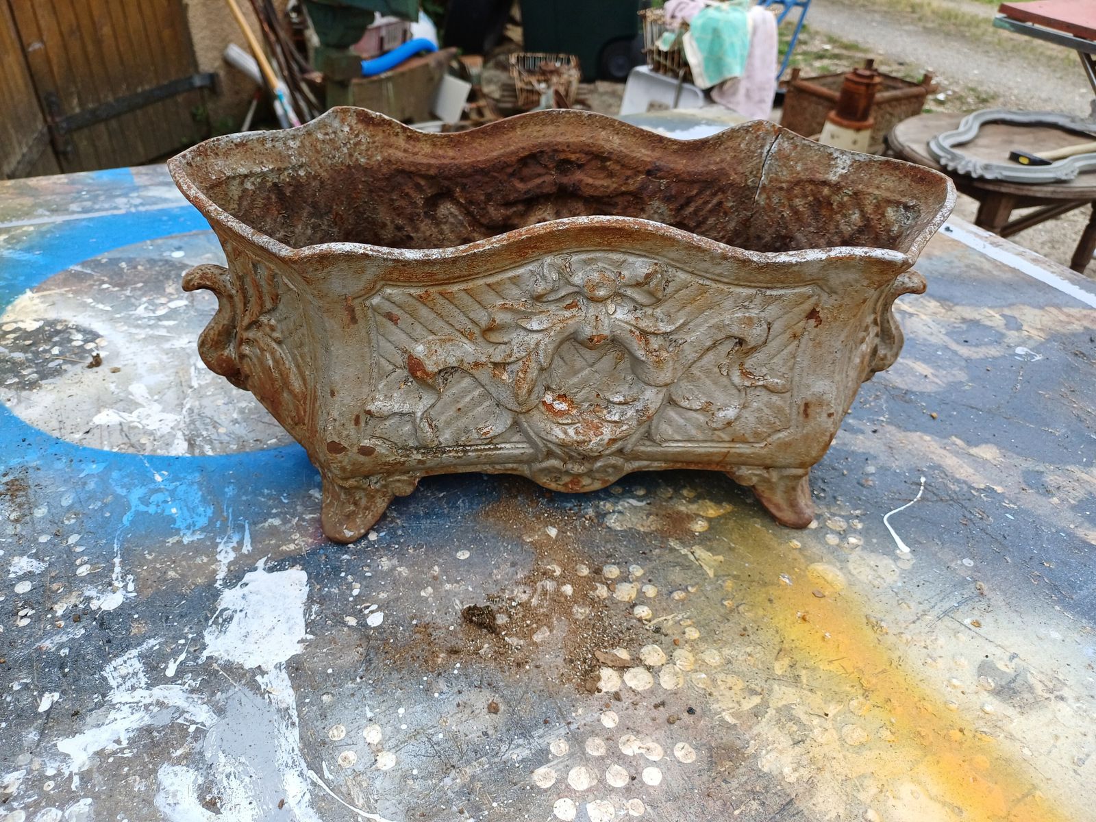 Set Of 2 Cast Iron Planters 1900 From Charleville   Mézières photo vinterior