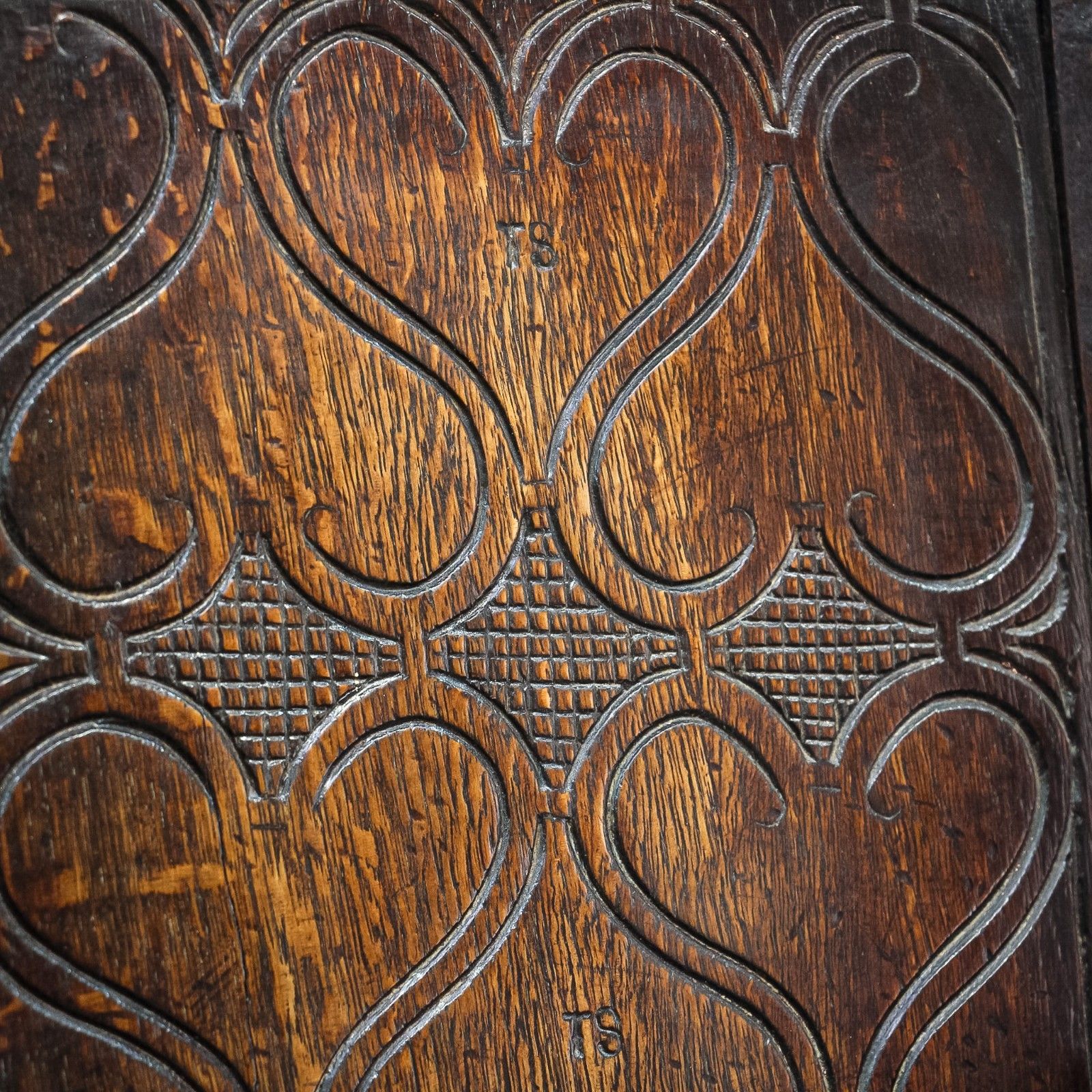 photo furniture 17th Century Charles I Oak Wainscot Chair