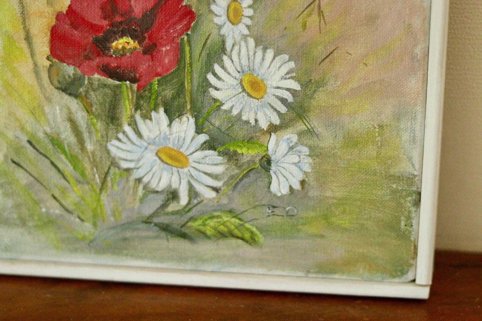 Mid 20th Century Still Life Oil On Canvas – Floral Painting – Signed – Vintage & Framed, 26 X 26 Cm / 10.2 X 10.2 In photo 85.0