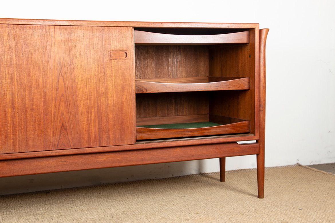photo vinterior Grande enfilade danoise en teck 255 cm, 1960.