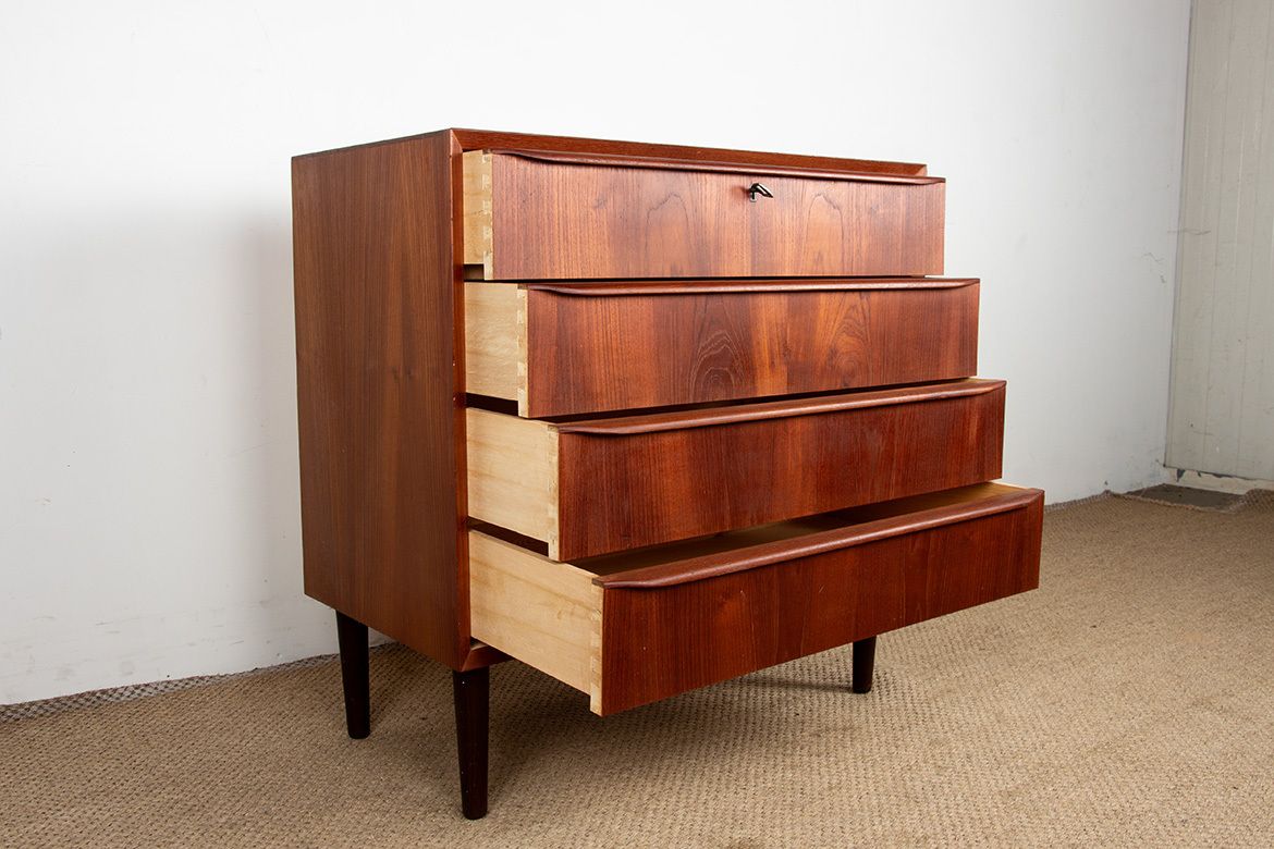 Commode 4 tiroirs en teck, Danemark, années 1960. photo vinterior