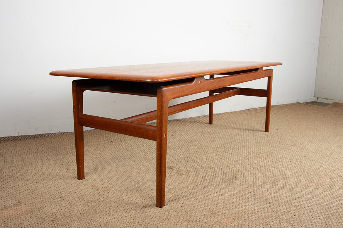 Large Danish Teak Coffee Table With 2 Side Document Holders, 1960.