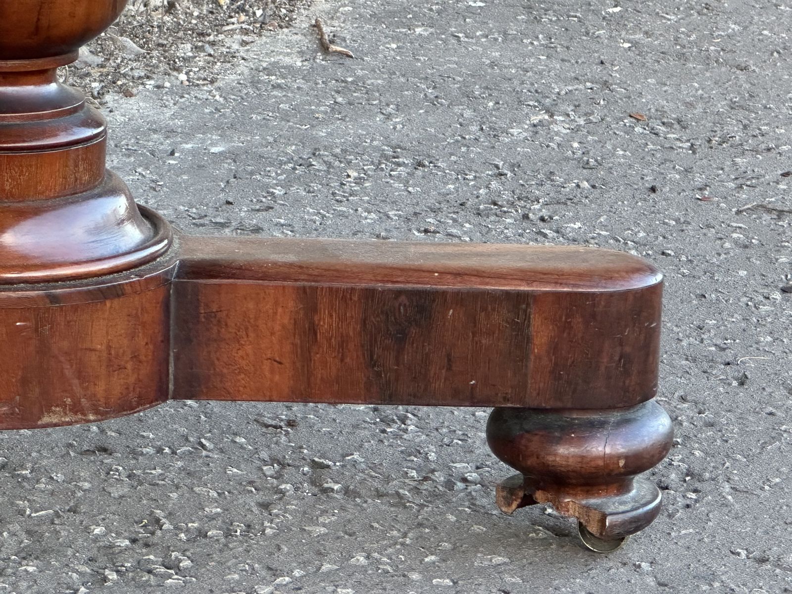 An Impressive George IV Goncalo Alves 'Pillar End' Library Table Attributed To Gillows C.1830 photo vinterior
