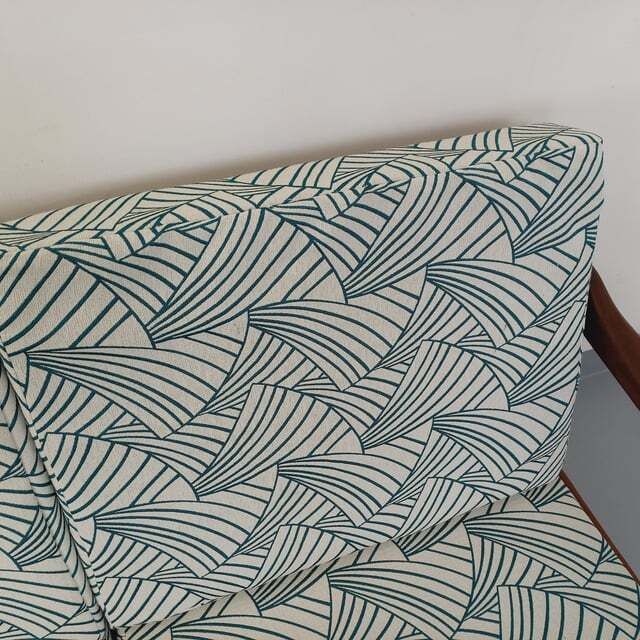 photo vinterior Arne Wahl Iversen Scandinavian Bench In Teak