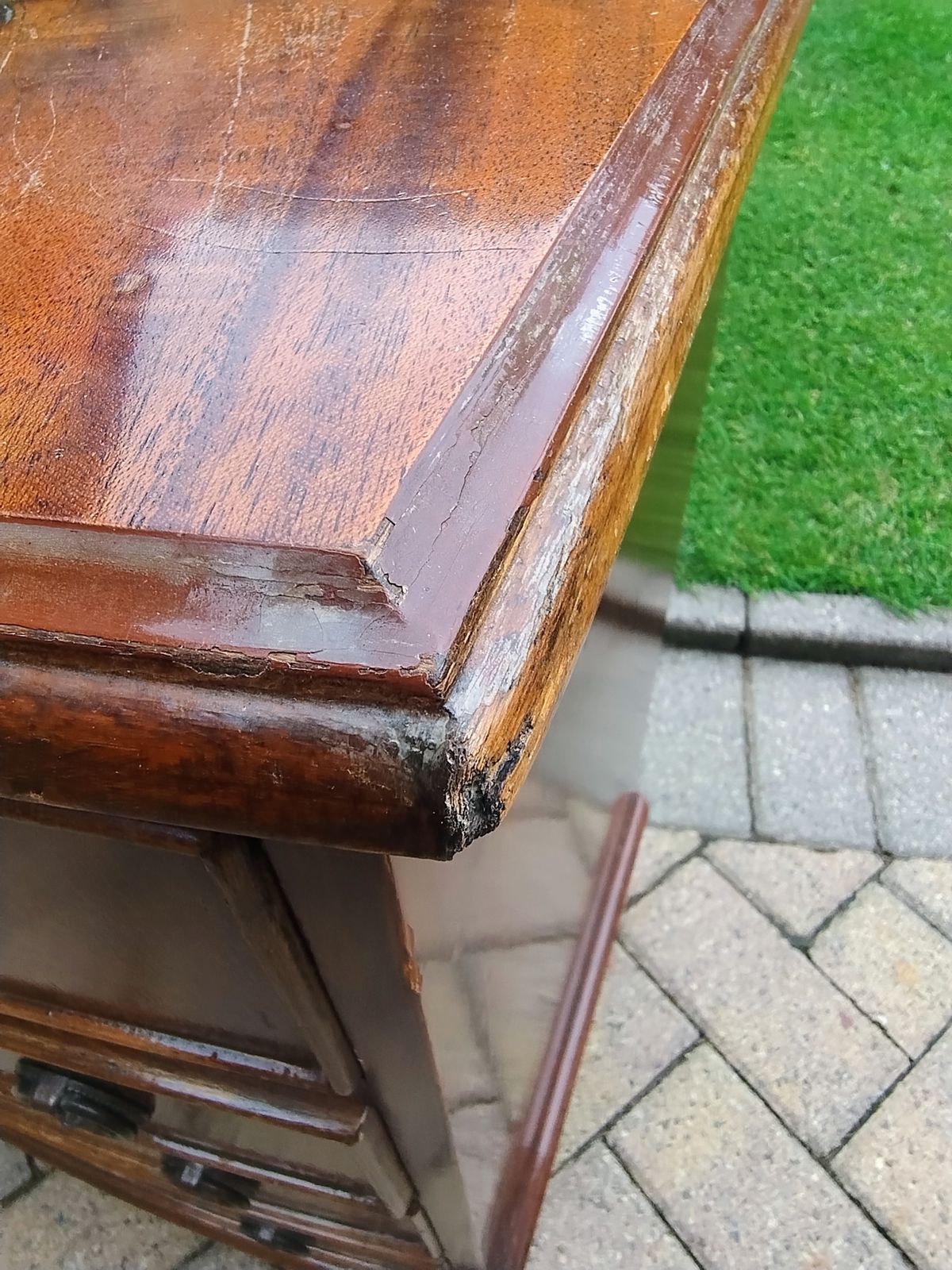 Lovely Little Chest Of Drawers photo buy