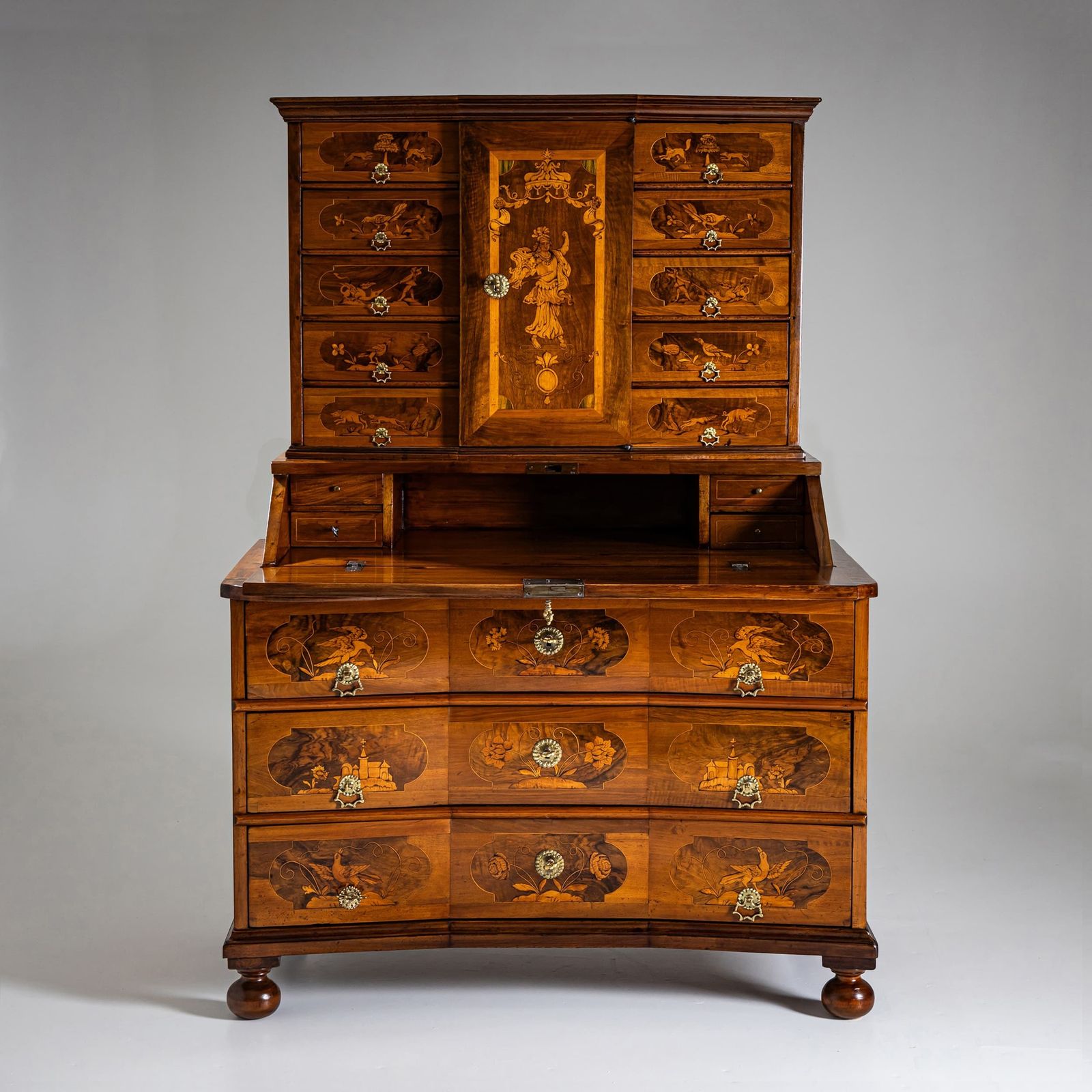 Baroque Secretary à Trois Corps In Walnut, Mid 18th Century photo furniture