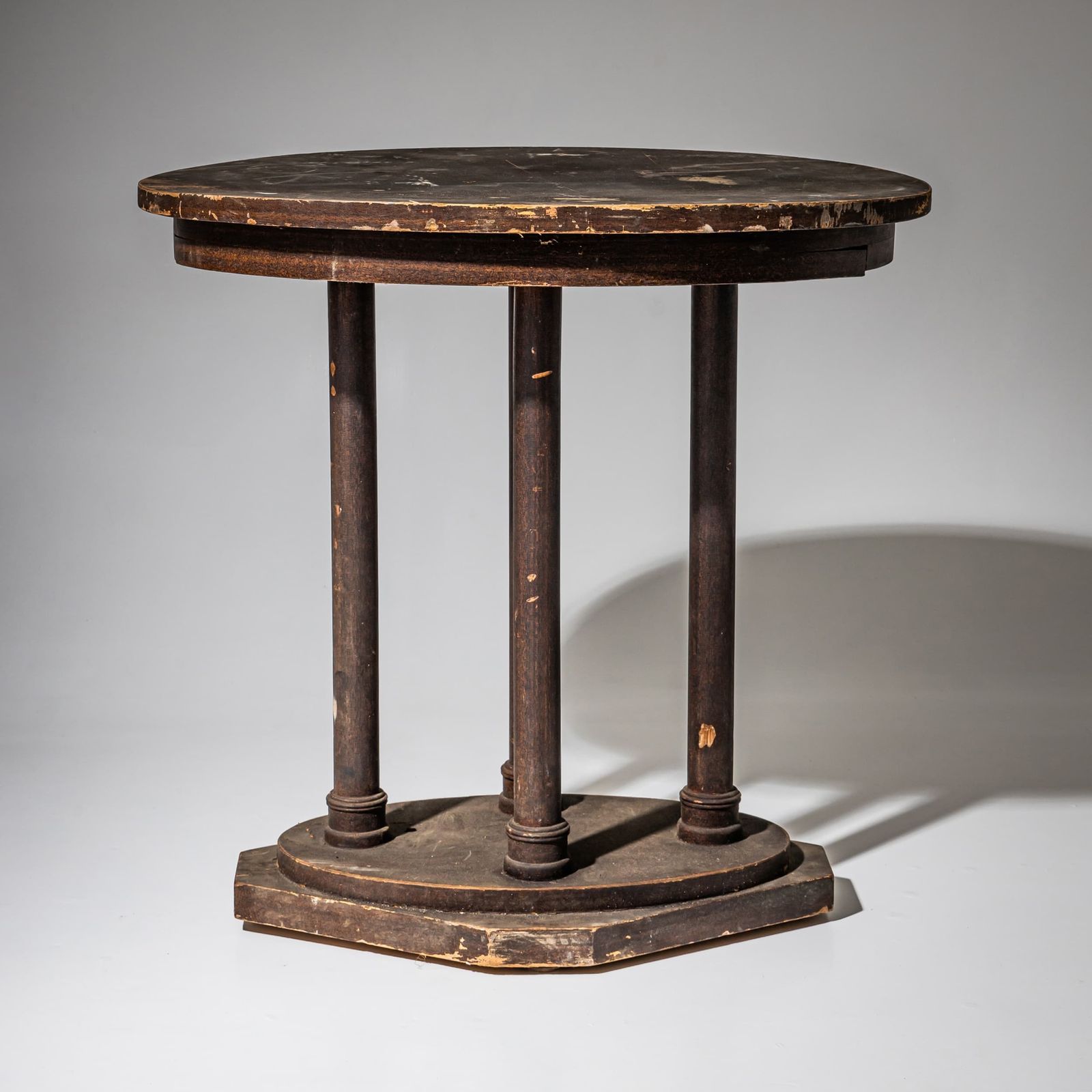 Oval Art Nouveau / Secessionist Table, Early 20th Century photo furniture