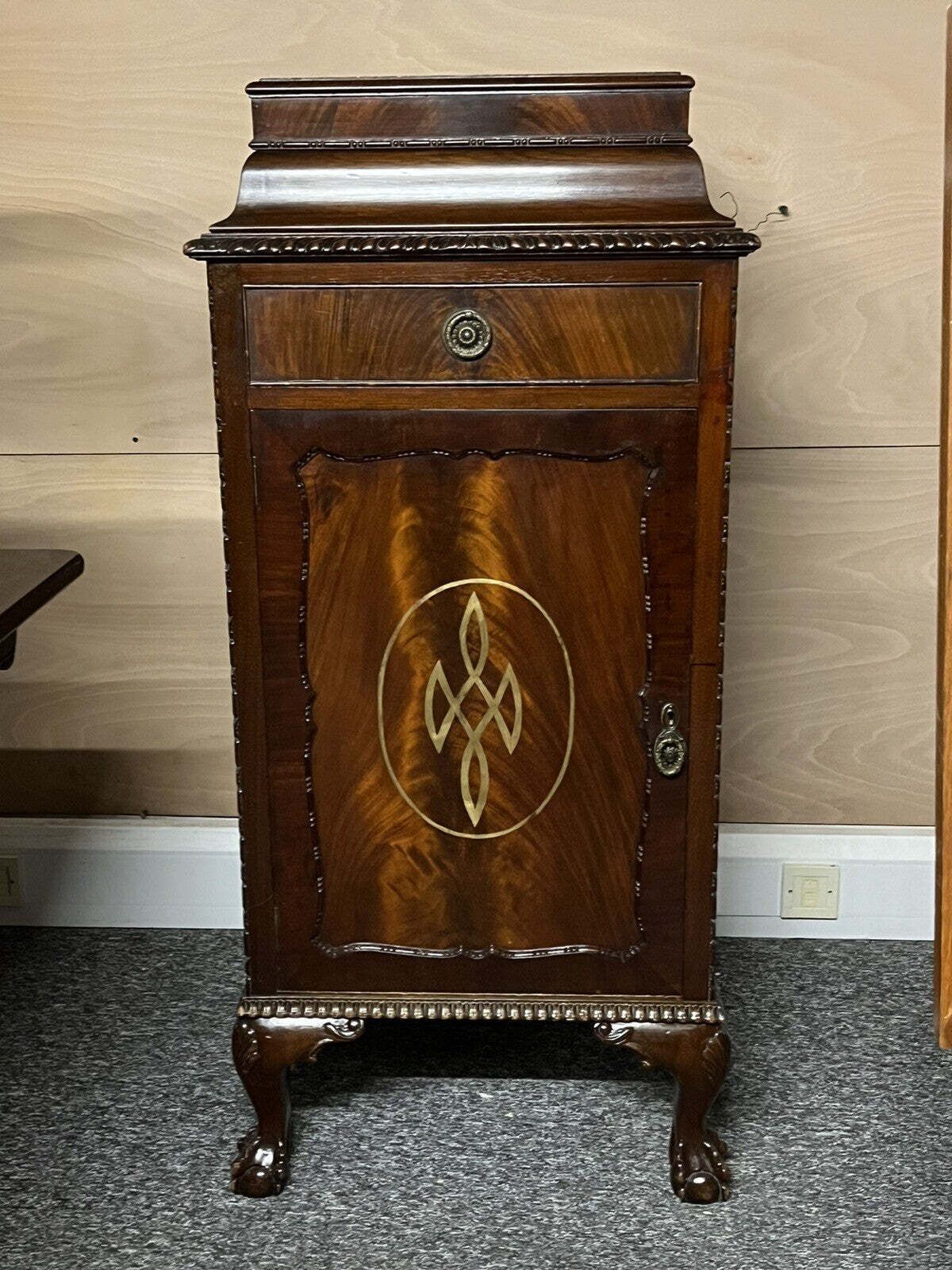 photo vinterior Edwardian Mahogany Wine Cabinet Celleratte, Wine Storage & Drawer.