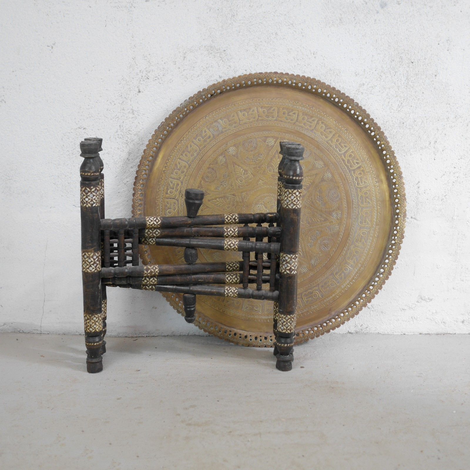 Antique Anglo Indian Pierced Brass Tray Top Folding Table Inlaid #102910 photo 163.0