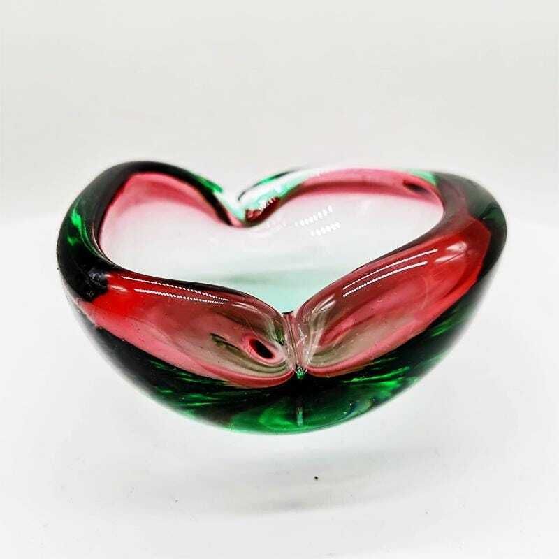 1960s Pink And Green Ashtray Or Catch All In Murano Glass. Made In Italy. photo for sale